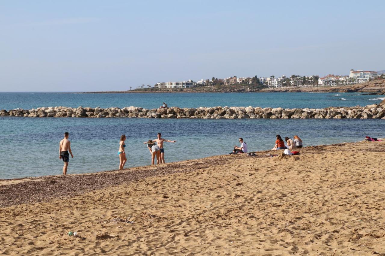Apartment In Kato Pafos & 10 Min To Venus Beach Esterno foto