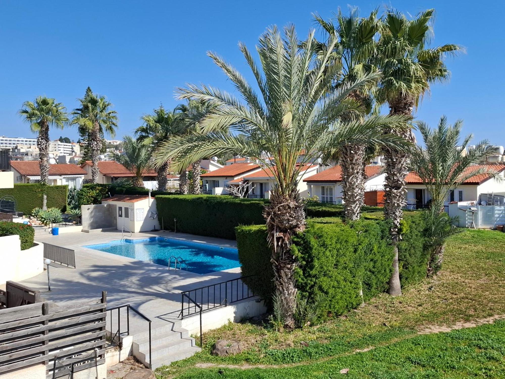 Apartment In Kato Pafos & 10 Min To Venus Beach Esterno foto